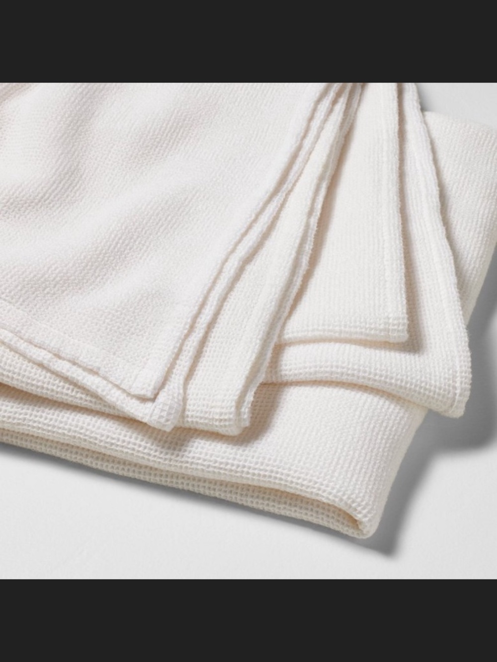 CasaLuna Waffle Blanket - Picture 3 of 5